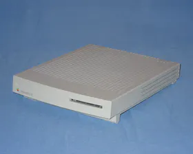Macintosh LC III+ product photograph